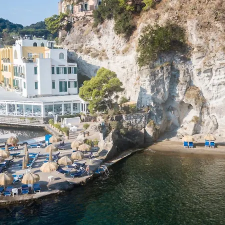 Regina Isabella-Resort Spa Restaurant-3